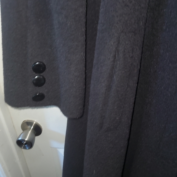 Vintage Irving Samuel luxurious Alpaca and Wool Blend women's Trenchcoat - Picture 3 of 9